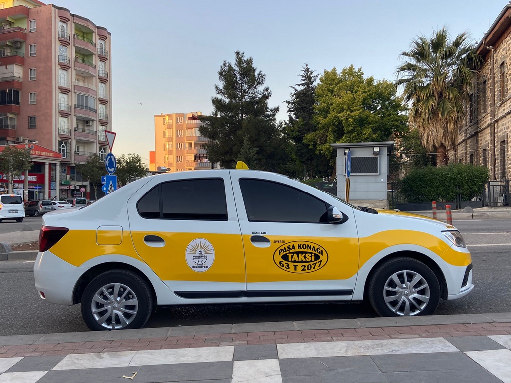Siverek taksi şehir içi ulaşım aracı