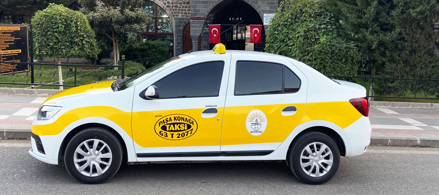 Siverek Paşa Konağı Taksi Durağı 7/24 taksi hizmeti